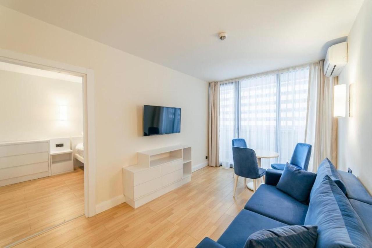 Orbi City Sea Side & Sea View Apartments バトゥーミ エクステリア 写真