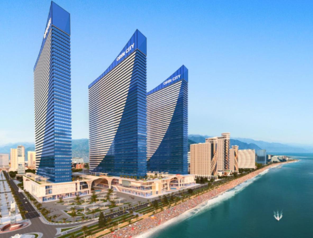 Orbi City Sea Side & Sea View Apartments バトゥーミ エクステリア 写真