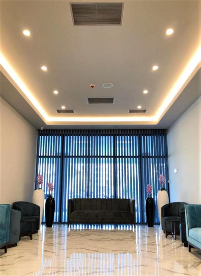 Orbi City Sea Side & Sea View Apartments バトゥーミ エクステリア 写真